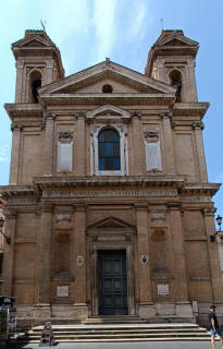 Facciata della Chiesa di S. Atanasio de' Greci